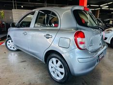 Nissan MARCH 1.6 S 16V FLEX 4P MANUAL 2012/2013 CASTELLAN E TOMAZONI MOTORS CAXIAS DO SUL / Carros no Vale