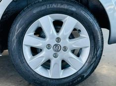 Nissan MARCH 1.6 S 16V FLEX 4P MANUAL 2012/2013 CASTELLAN E TOMAZONI MOTORS CAXIAS DO SUL / Carros no Vale