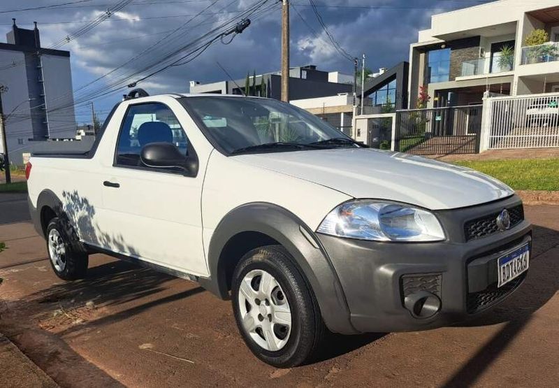 Fiat STRADA 1.4 MPI HARD WORKING CS 8V FLEX 2P MANUAL 2019/2020 CAMINHÕES & CAMIONETAS PASSO FUNDO / Carros no Vale