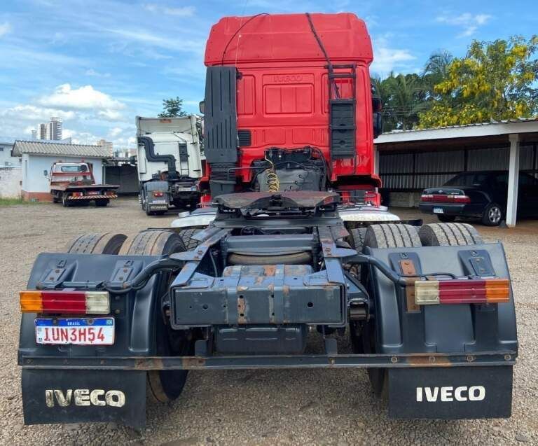 Iveco Stralis 600-S44T TA 6×2 EUROT.(dies)(E5) 2013/2013 CAMINHÕES & CAMIONETAS PASSO FUNDO / Carros no Vale
