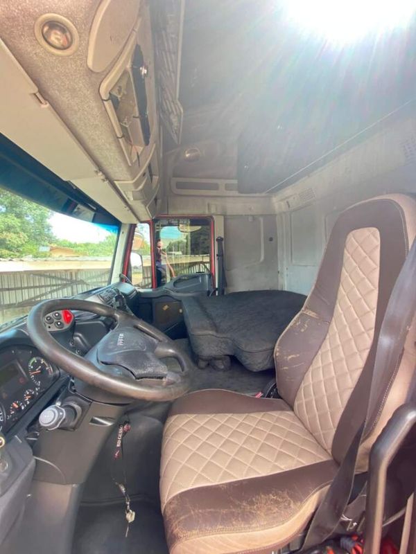 Iveco Stralis 600-S44T TA 6×2 EUROT.(dies)(E5) 2013/2013 CAMINHÕES & CAMIONETAS PASSO FUNDO / Carros no Vale