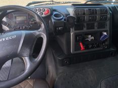 Iveco Stralis 600-S44T TA 6×2 EUROT.(dies)(E5) 2013/2013 CAMINHÕES & CAMIONETAS PASSO FUNDO / Carros no Vale