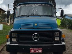 Mercedes-Benz 1113 L-1113 3-Eixos 2p Boiadeiro 1981/1981 CAMINHÕES & CAMIONETAS PASSO FUNDO / Carros no Vale