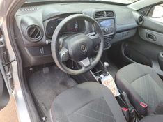 Renault KWID 1.0 12V SCE FLEX ZEN MANUAL 2022/2023 CAMINHÕES & CAMIONETAS PASSO FUNDO / Carros no Vale