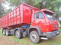 Volkswagen 24220 24-220 Worker T 4-Eixos 2011/2011 CAMINHÕES & CAMIONETAS PASSO FUNDO / Carros no Vale