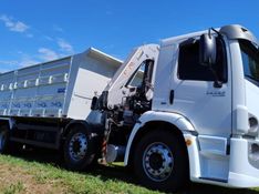 Volkswagen 24280 24-280 E Constelation 8×2 2014/2014 CAMINHÕES & CAMIONETAS PASSO FUNDO / Carros no Vale