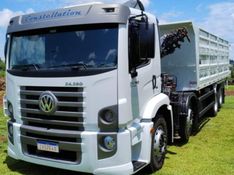 Volkswagen 24280 24-280 E Constelation 8×2 2014/2014 CAMINHÕES & CAMIONETAS PASSO FUNDO / Carros no Vale