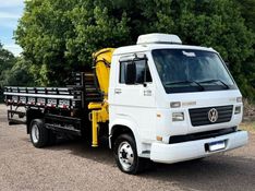 Volkswagen 8120 VW 8-120 Euro3 Worker Munck 2009/2009 CAMINHÕES & CAMIONETAS PASSO FUNDO / Carros no Vale