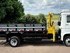 Volkswagen 8120 VW 8-120 Euro3 Worker Munck 2009/2009 CAMINHÕES & CAMIONETAS PASSO FUNDO / Carros no Vale