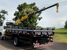 Volkswagen 8120 VW 8-120 Euro3 Worker Munck 2009/2009 CAMINHÕES & CAMIONETAS PASSO FUNDO / Carros no Vale