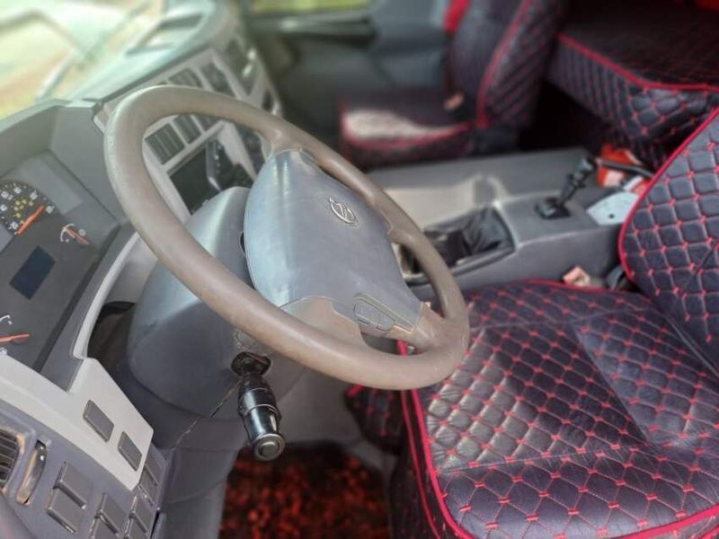 Volvo VM 270 6×2 (E5) Graneleiro 2014/2014 CAMINHÕES & CAMIONETAS PASSO FUNDO / Carros no Vale