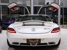 Mercedes-Benz SLS AMG 6.2 V8 GASOLINA SPEEDSHIFT 2010/2011 VIA BELLA VEÍCULOS ESPECIAIS CAXIAS DO SUL / Carros no Vale