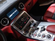 Mercedes-Benz SLS AMG 6.2 V8 GASOLINA SPEEDSHIFT 2010/2011 VIA BELLA VEÍCULOS ESPECIAIS CAXIAS DO SUL / Carros no Vale
