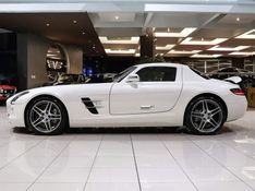 Mercedes-Benz SLS AMG 6.2 V8 GASOLINA SPEEDSHIFT 2010/2011 VIA BELLA VEÍCULOS ESPECIAIS CAXIAS DO SUL / Carros no Vale