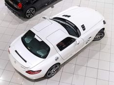 Mercedes-Benz SLS AMG 6.2 V8 GASOLINA SPEEDSHIFT 2010/2011 VIA BELLA VEÍCULOS ESPECIAIS CAXIAS DO SUL / Carros no Vale