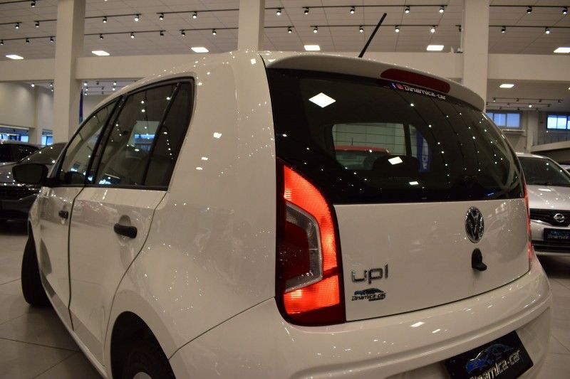 Volkswagen UP TAKE 1.0 2015 DINAMICA-CAR VENÂNCIO AIRES / Carros no Vale