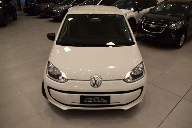Volkswagen UP TAKE 1.0 2015 DINAMICA-CAR VENÂNCIO AIRES / Carros no Vale