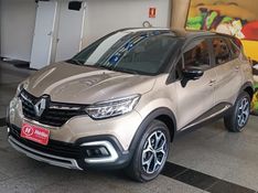 Renault CAPTUR ICONIC 1.3 2022 HÉLIO AUTOMÓVEIS LAJEADO / Carros no Vale