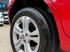 Fiat PALIO ESSENCE 1.6 2013 FERREIRA VEÍCULOS VENÂNCIO AIRES / Carros no Vale