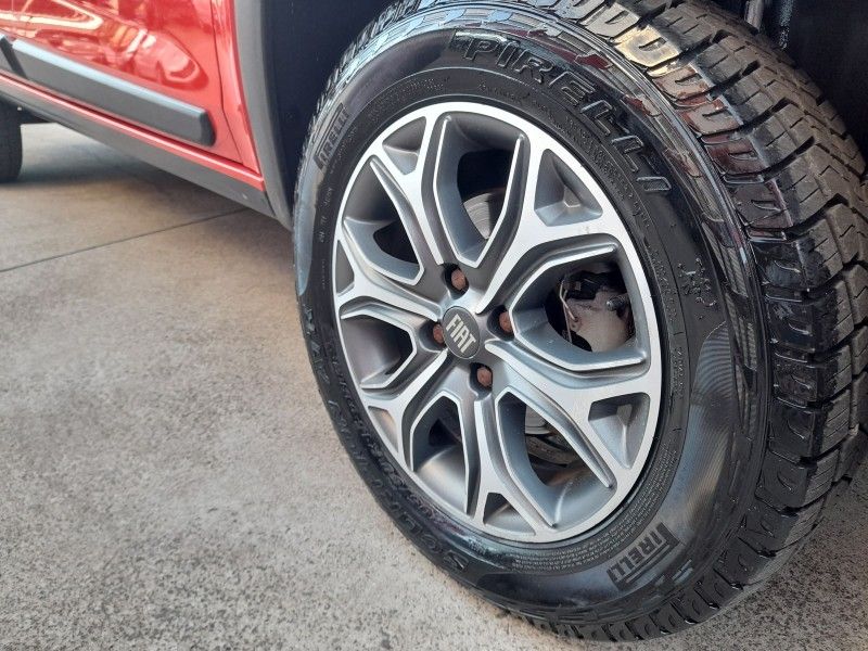 Fiat STRADA VOLCANO 1.3 CD 2021 FERREIRA VEÍCULOS VENÂNCIO AIRES / Carros no Vale