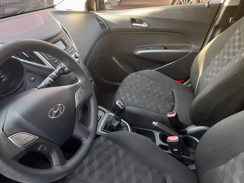Hyundai HB20 COMFORT PLUS 1.6 2018 FERREIRA VEÍCULOS VENÂNCIO AIRES / Carros no Vale