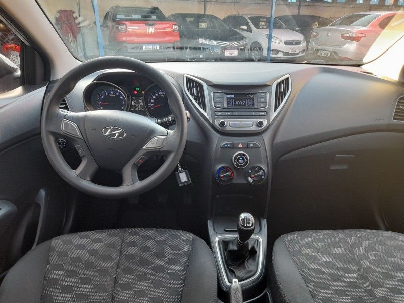 Hyundai HB20 COMFORT PLUS 1.6 2018 FERREIRA VEÍCULOS VENÂNCIO AIRES / Carros no Vale
