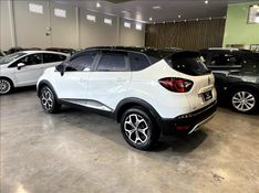 RENAULT CAPTUR 1.3 TCE Iconic 2021/2022 M&C AUTOMÓVEIS CAXIAS DO SUL / Carros no Vale