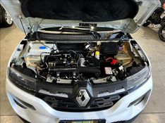 RENAULT KWID 1.0 12V SCE Intense 2023/2024 M&C AUTOMÓVEIS CAXIAS DO SUL / Carros no Vale