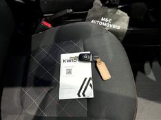 RENAULT KWID 1.0 12V SCE ZEN 2022/2023 M&C AUTOMÓVEIS CAXIAS DO SUL / Carros no Vale