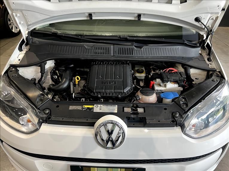 VOLKSWAGEN UP 1.0 MPI Take UP 12V 2016/2017 M&C AUTOMÓVEIS CAXIAS DO SUL / Carros no Vale