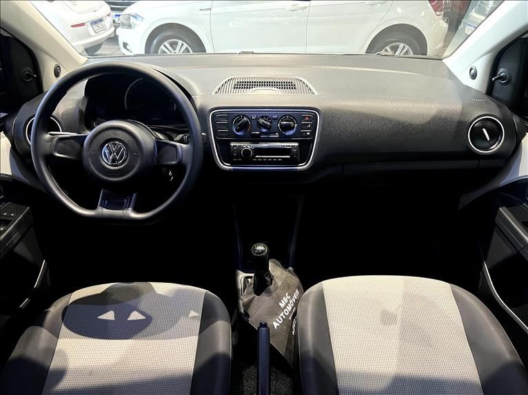 VOLKSWAGEN UP 1.0 MPI Take UP 12V 2016/2017 M&C AUTOMÓVEIS CAXIAS DO SUL / Carros no Vale