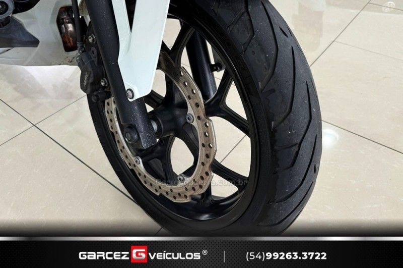 HONDA NC 700X ABS 2014/2014 GARCEZ VEÍCULOS BENTO GONÇALVES / Carros no Vale