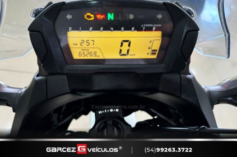 HONDA NC 700X ABS 2014/2014 GARCEZ VEÍCULOS BENTO GONÇALVES / Carros no Vale