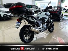 HONDA NC 700X ABS 2014/2014 GARCEZ VEÍCULOS BENTO GONÇALVES / Carros no Vale