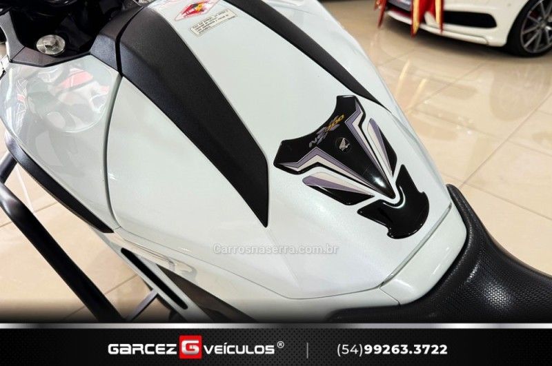 HONDA NC 700X ABS 2014/2014 GARCEZ VEÍCULOS BENTO GONÇALVES / Carros no Vale
