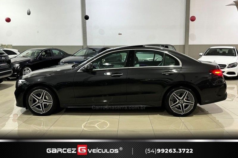 MERCEDES-BENZ C 200 1.5 EQ BOOST TURBO AMG LINE HIBRIDO 2022/2022 GARCEZ VEÍCULOS BENTO GONÇALVES / Carros no Vale