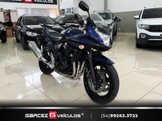 SUZUKI BANDIT 650S 2011/2011 GARCEZ VEÍCULOS BENTO GONÇALVES / Carros no Vale