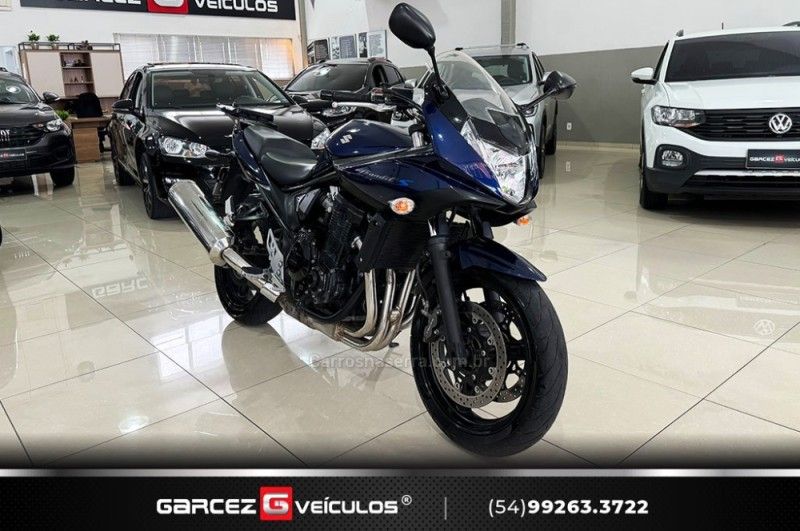 SUZUKI BANDIT 650S 2011/2011 GARCEZ VEÍCULOS BENTO GONÇALVES / Carros no Vale