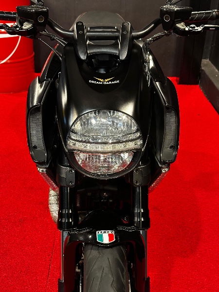 DUCATI DIAVEL 1198 /2013 EXCLUSIVO VEÍCULOS SANTA CRUZ DO SUL / Carros no Vale