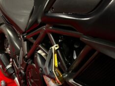 DUCATI DIAVEL 1198 /2013 EXCLUSIVO VEÍCULOS SANTA CRUZ DO SUL / Carros no Vale