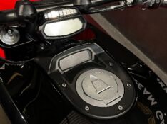 DUCATI DIAVEL 1198 /2013 EXCLUSIVO VEÍCULOS SANTA CRUZ DO SUL / Carros no Vale