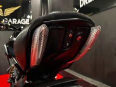 DUCATI DIAVEL 1198 /2013 EXCLUSIVO VEÍCULOS SANTA CRUZ DO SUL / Carros no Vale