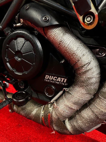 DUCATI DIAVEL 1198 /2013 EXCLUSIVO VEÍCULOS SANTA CRUZ DO SUL / Carros no Vale