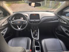 CHEVROLET ONIX 1.0 LT TURBO /2021 MENEGHINI VEÍCULOS ARROIO DO MEIO / Carros no Vale