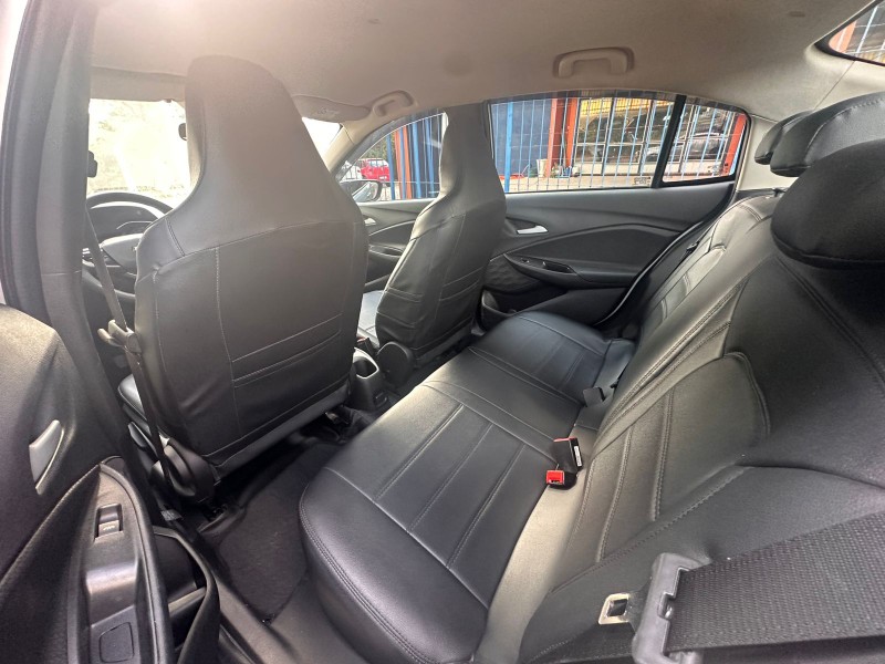 CHEVROLET ONIX 1.0 LT TURBO /2021 MENEGHINI VEÍCULOS ARROIO DO MEIO / Carros no Vale