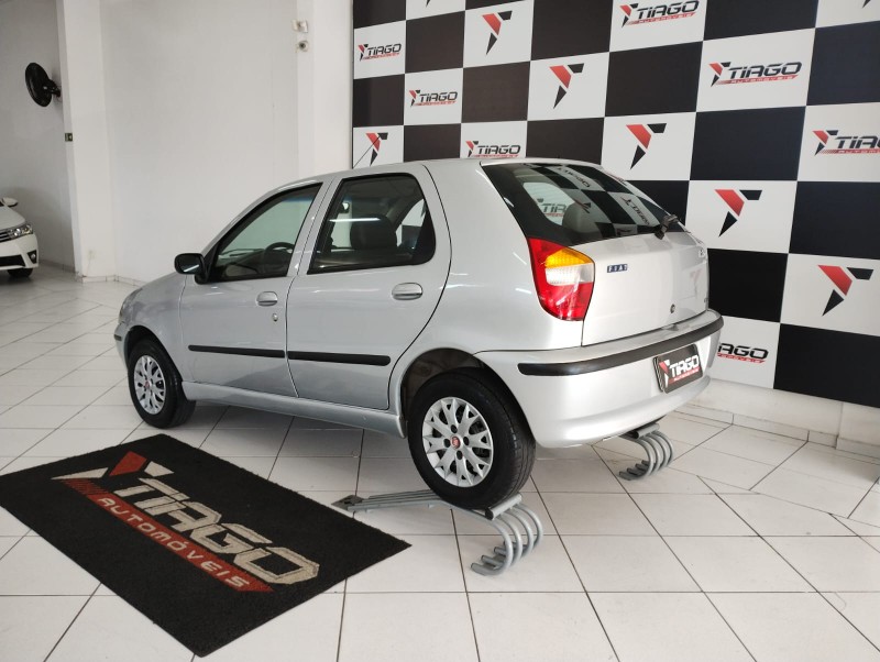 FIAT PALIO 1.0 CELEBRATION 8V 2007/2007 TIAGO AUTOMÓVEIS VENÂNCIO AIRES / Carros no Vale