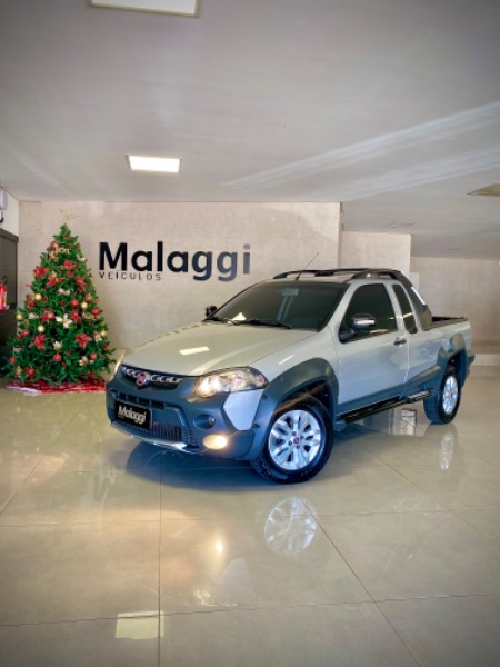 FIAT STRADA 1.8 MPI ADVENTURE CE 16V 2013/2013 MALAGGI VEÍCULOS ENCANTADO / Carros no Vale