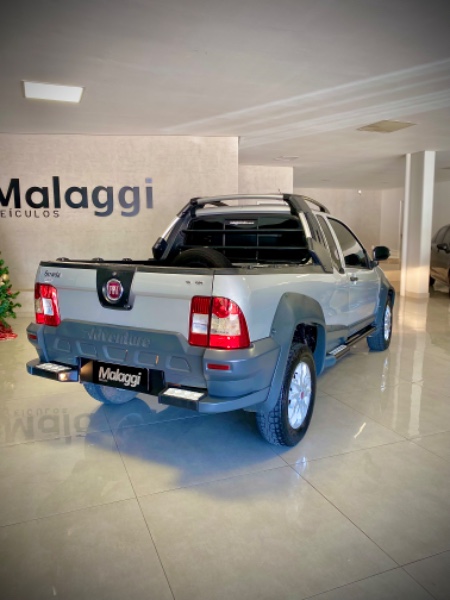 FIAT STRADA 1.8 MPI ADVENTURE CE 16V 2013/2013 MALAGGI VEÍCULOS ENCANTADO / Carros no Vale