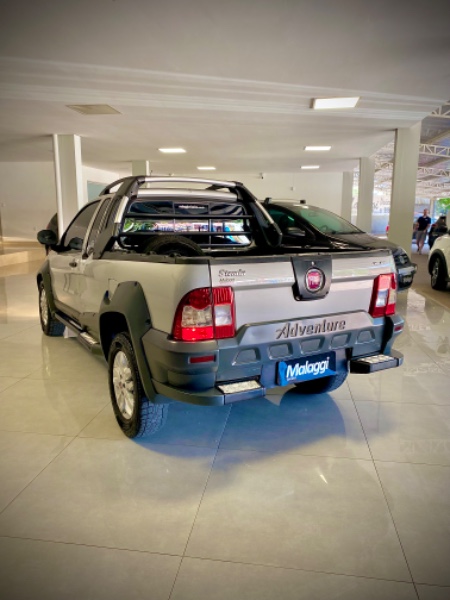 FIAT STRADA 1.8 MPI ADVENTURE CE 16V 2013/2013 MALAGGI VEÍCULOS ENCANTADO / Carros no Vale