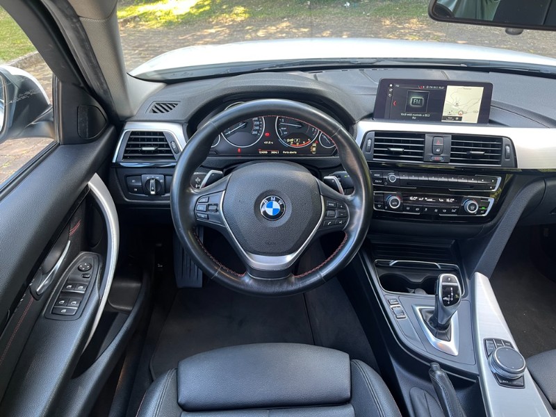 BMW 320i 2.0 16V TURBO ACTIVE FLEX 4P AUTOMÁTICO 2018/2018 BOSCO AUTOMÓVEIS GUAPORÉ / Carros no Vale
